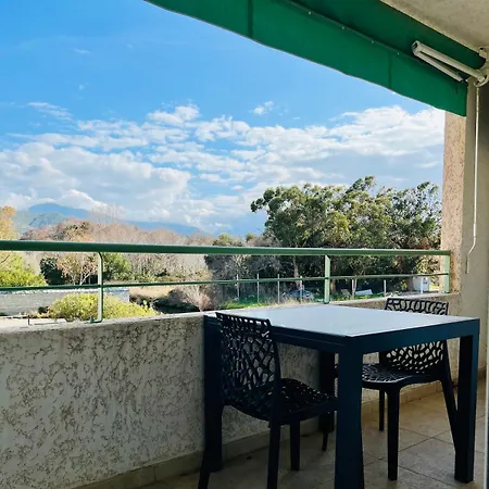 Au Coeur De Saint-florent A 200m De La